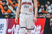 九游娱乐-郭艾伦辟谣被诈骗传闻引热议，运动员为何成被诈骗的重灾区之一？|冯子涵|熟人|博尔特|周琦|财商_新浪新闻